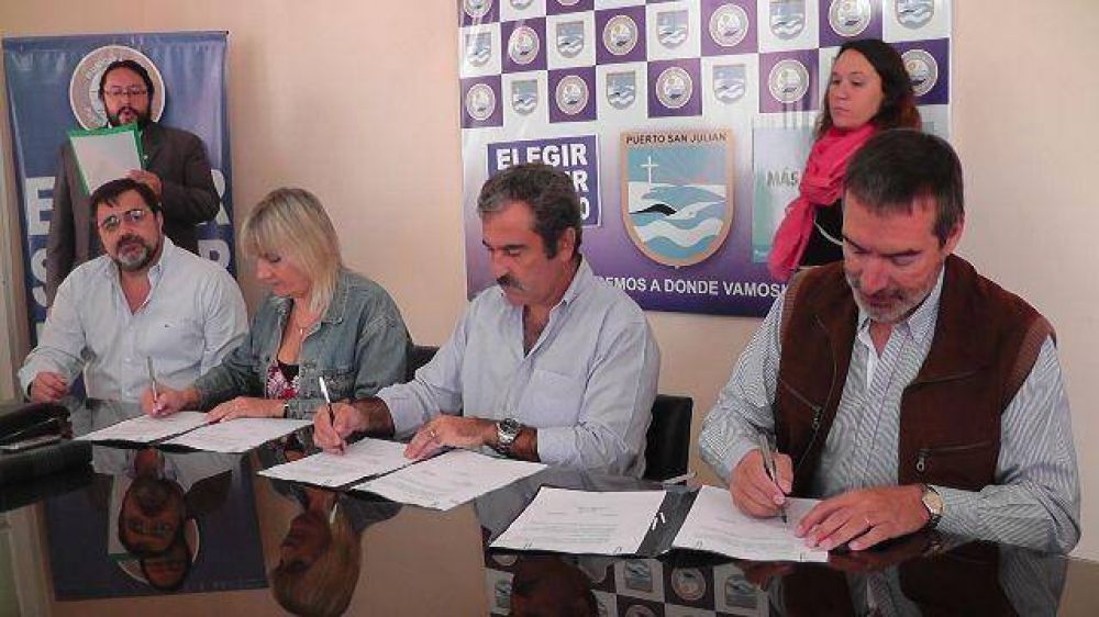 Se firma acuerdo orientados a deporte y educaci�n universitaria