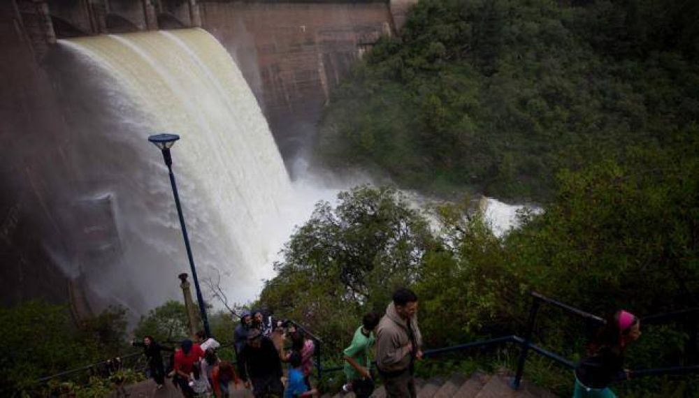 En distintos puntos de C�rdoba, la lluvia super� marcas hist�ricas