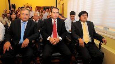 Juraron nuevos funcionarios
