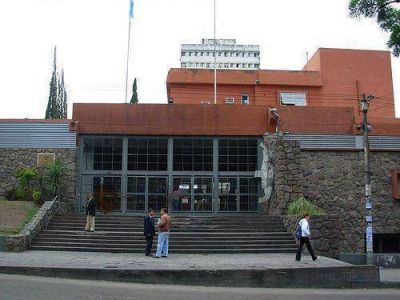 Diputados fueron convocados a extraordinaria para tratar proyecto de la UCR sobre revalorizaci�n de la educaci�n