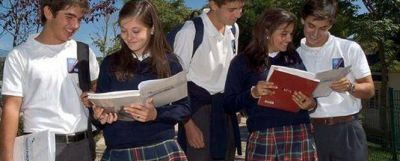 Ratifican aumento del 25 al 30% en los colegios privados
