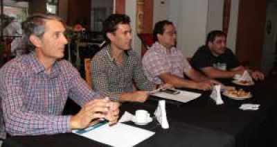 U�ac vs Scioli, el s�bado desde las 15