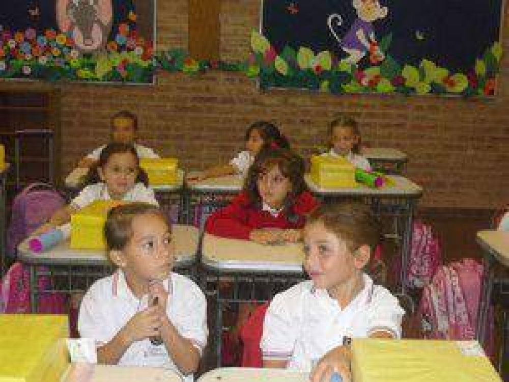 Crespo: Se brindan charlas gratuitas para padres de ni�os escolares y preescolares