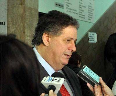 Collia cruz� a Vidal