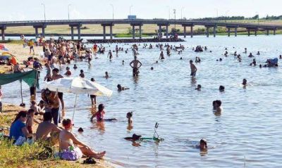 Tras alerta, el municipio volvi� a habilitar la playa del arroyo M�rtires