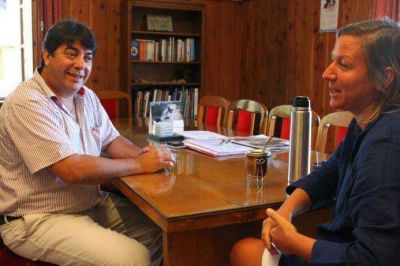 Esther Acu�a podr�a asumir al frente de la Delegaci�n de Desarrollo Social