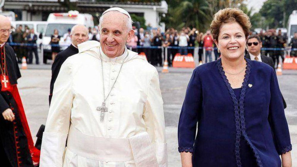 Dilma Rousseff invitar� al papa Francisco al Mundial en Brasil