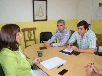 Ministerio de Desarrollo Social y el ISPRO a�nan criterios y trabajo conjunto