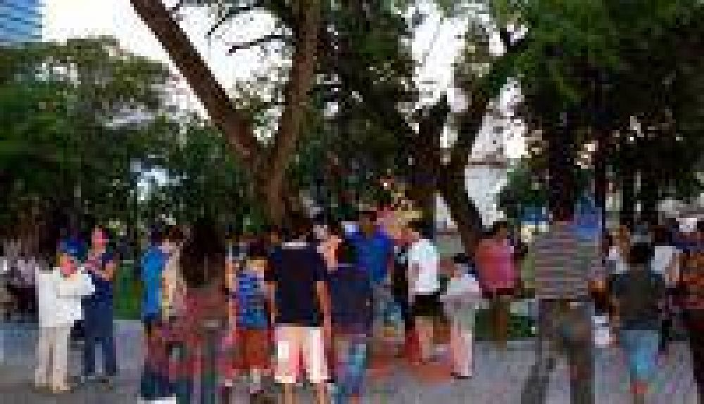 Informaron sobre el s�ndro de Asperger en la plaza Libe
