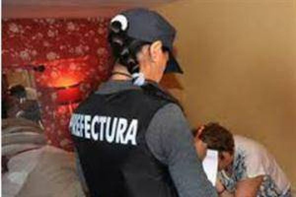 Corrientes: rescatan en prost�bulos a 18 mujeres v�ctimas de trata