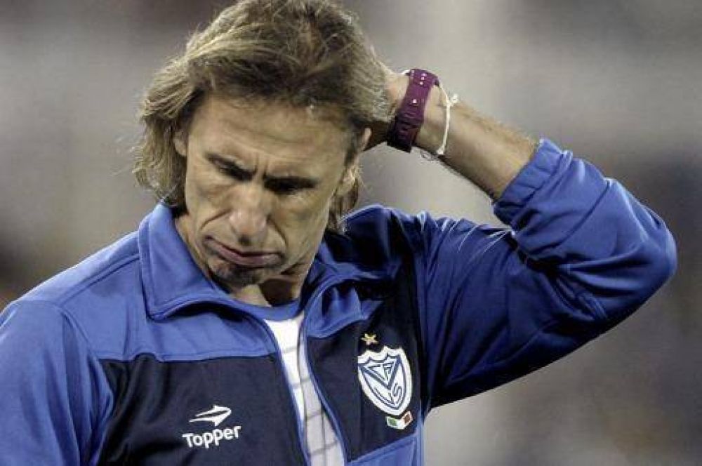 "Le rob� muchas cosas a Gareca", admiti� Flores tras vencer a All Boys