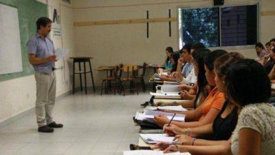 Becas para impulsar la graduaci�n de estudiantes de Ingenier�a