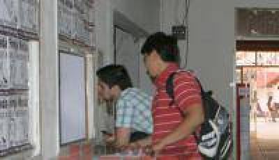 Convocan a los estudiantes a solicitar las becas 2014