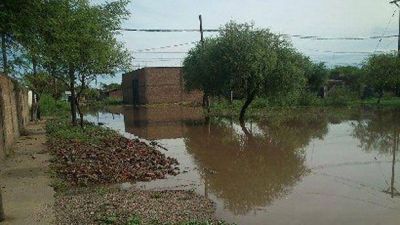 Enviaron ayuda a los afectados por las lluvias en San Jos� del Boquer�n