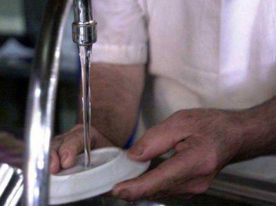 Una buena para ABSA: el agua que tomamos no es perjudicial para la salud
