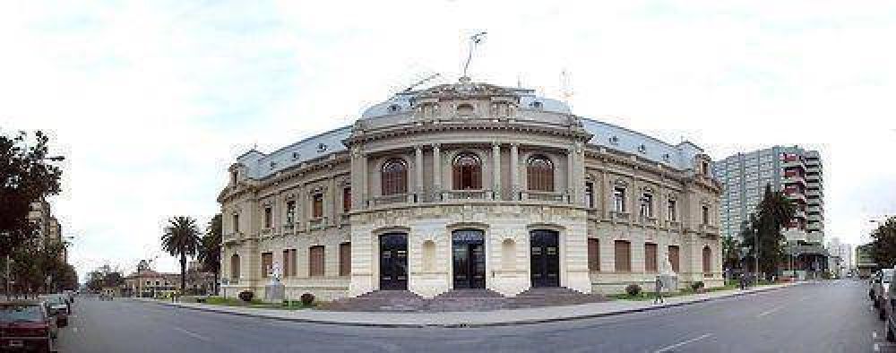 El Gobierno convoc� a los gremios para avanzar en el di�logo