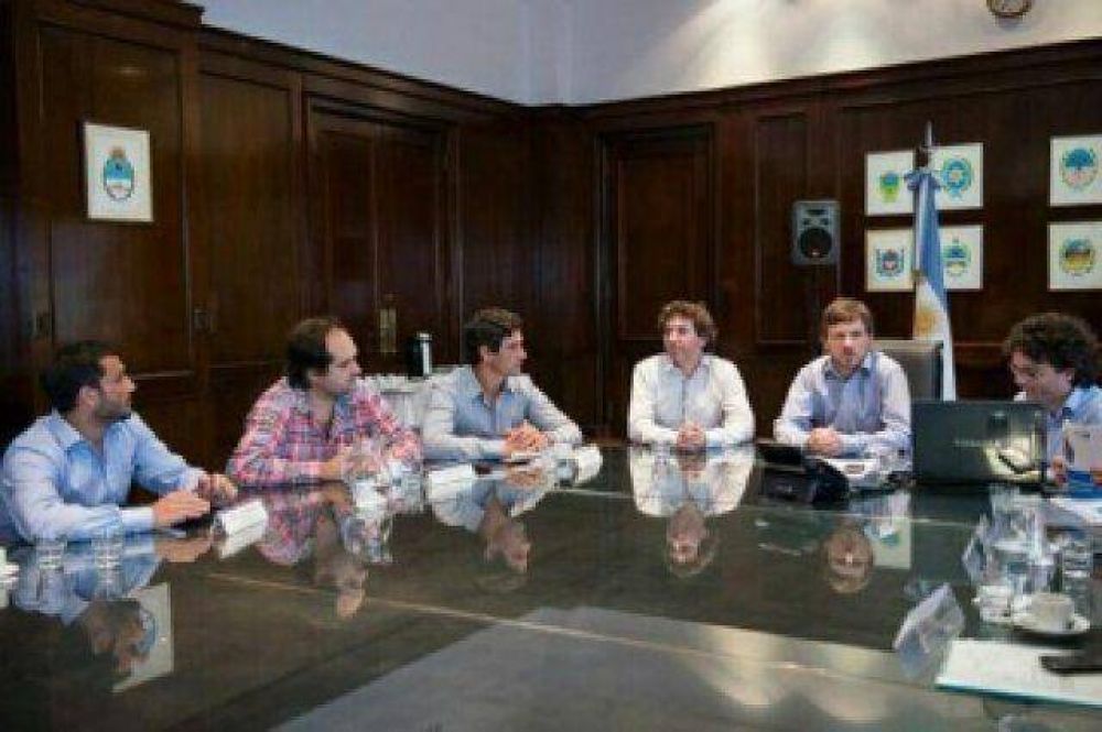 Junto a sus pares, Mussi se reuni� con Costa para tratar los Precios Cuidados 