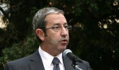 Lincoln: Cobos encabez� un homenaje al dirigente radical Cris�logo Larralde