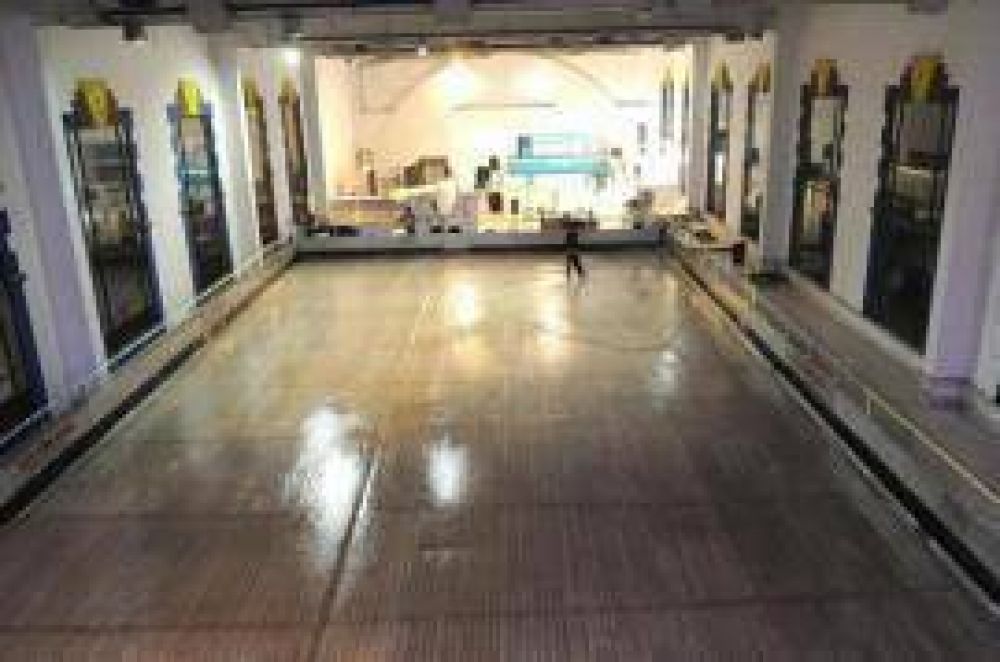 Despu�s de 20 a�os Tucum�n vuelve a tener una pista de hielo