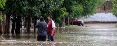 Intenso temporal de lluvia y granizo provoc� un caos 