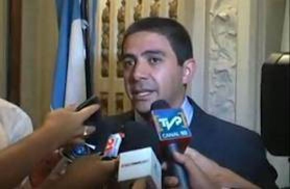 Hofer: �se pedir�n medidas para que los motoarrebatadores sean penados con todo el peso de la ley�