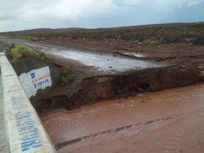 Intensas lluvias producen el corte de la ruta 237 