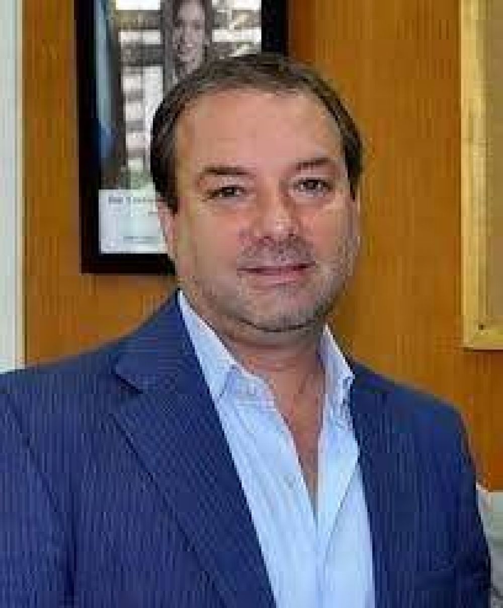 Presentaci�n de Proyecto para el pago inmediato de multas a hipermercados