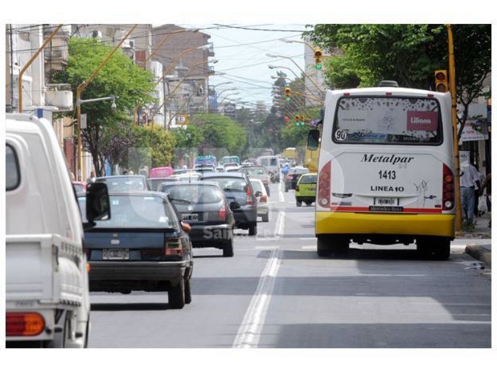 Carril exclusivo: el transporte se agiliz� un 40% en Rivadavia