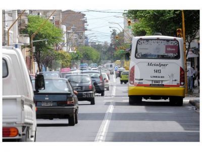Carril exclusivo: el transporte se agiliz� un 40% en Rivadavia