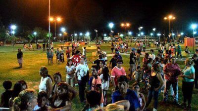 El intendente anunci� obras de pavimento para el barrio Smata