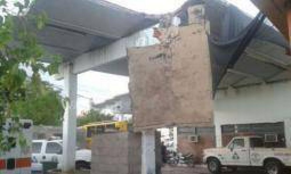 Se desplom� el garage de las instalaciones de Defensa Civil