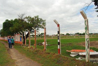Inician las obras en el Hip�dromo para el recital del Indio Solari