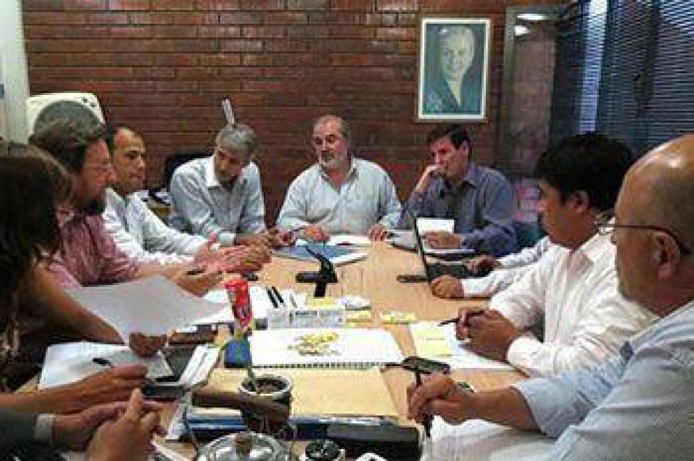 Acordaron un 20% de aumento a los docentes de Chubut