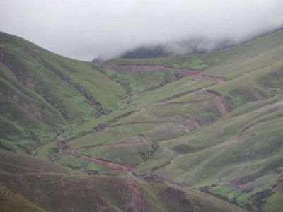 Descubren yacimiento de uranio en el Abra Santa Cruz