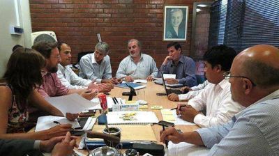 Provincia y docentes firmaron el acuerdo salarial que ser� semestral