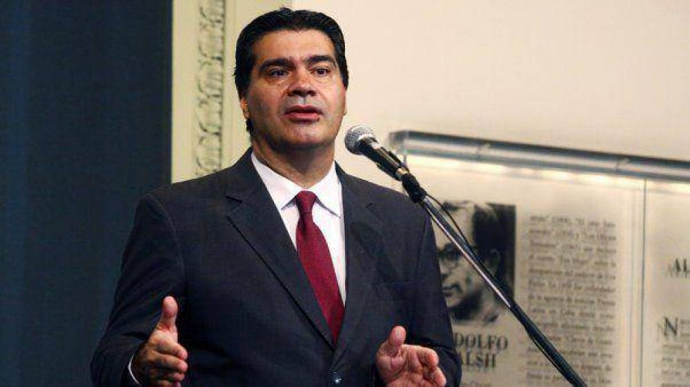 Capitanich: "Vamos a la reuni�n con docentes con las mejores expectativas"