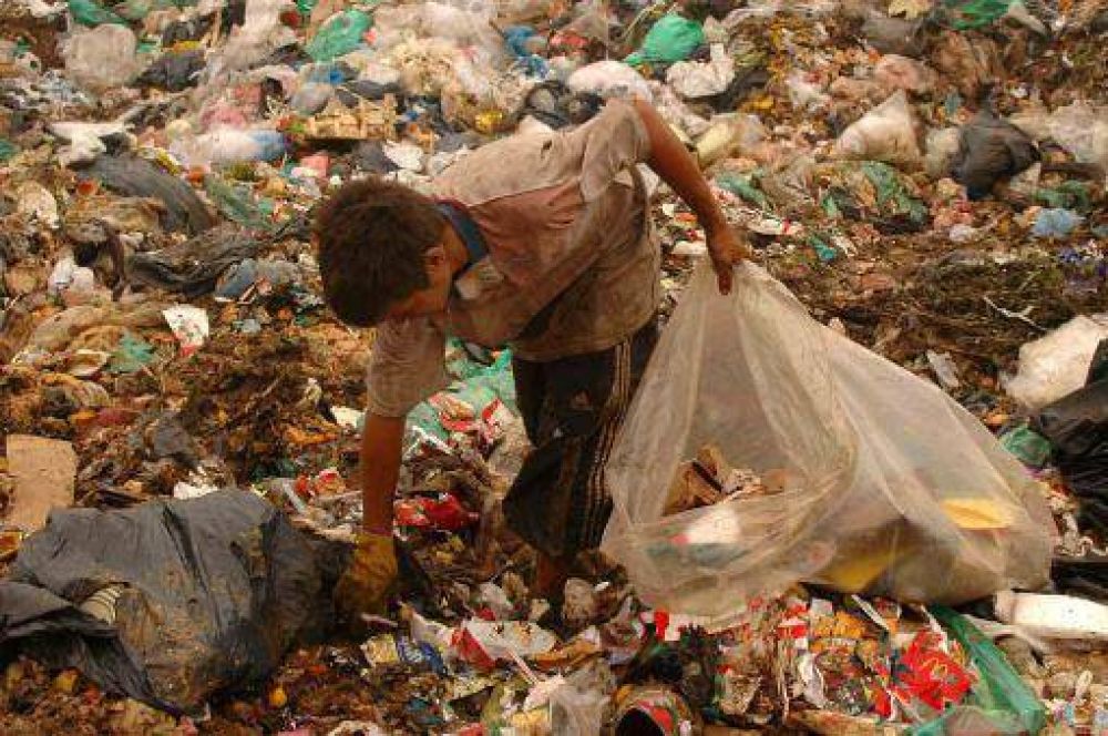 Basural: Alameda detect� a 97 menores en el predio pero advierten que �no alcanza con impedirles el acceso�