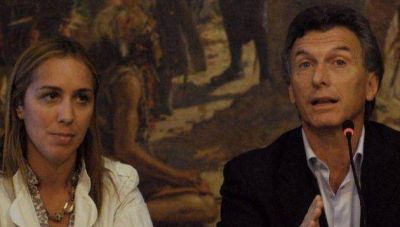 Buscan firmas para revocar el mandato de Macri y Vidal