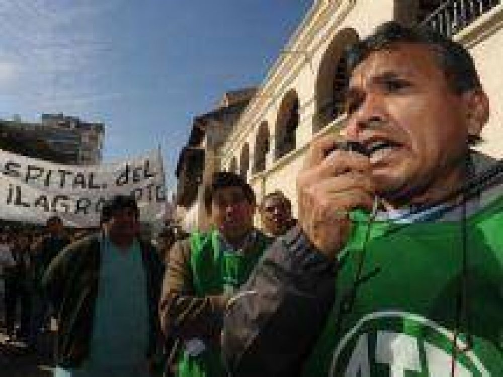 El 5 de marzo los estatales salte�os se plegar�n al paro nacional