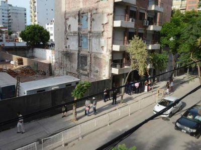 Volvi� el gas a la cuadra de Salta entre Oro�o y Balcarce, donde ocurri� la tragedia