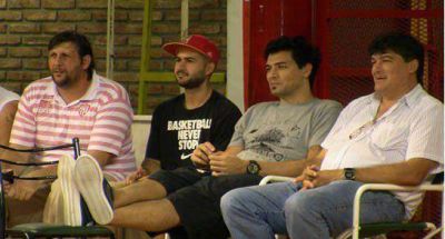 Carlos Delfino fue a ver Uni�n-Sarmiento