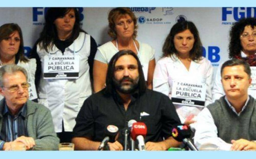 Gremios docentes advierten que si hay aumento por decreto no empiezan las clases