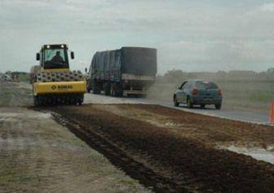Bacheo profundo en Ruta 41	