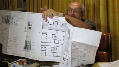 Varios e importantes anuncios del intendente, Enrique Tkacik