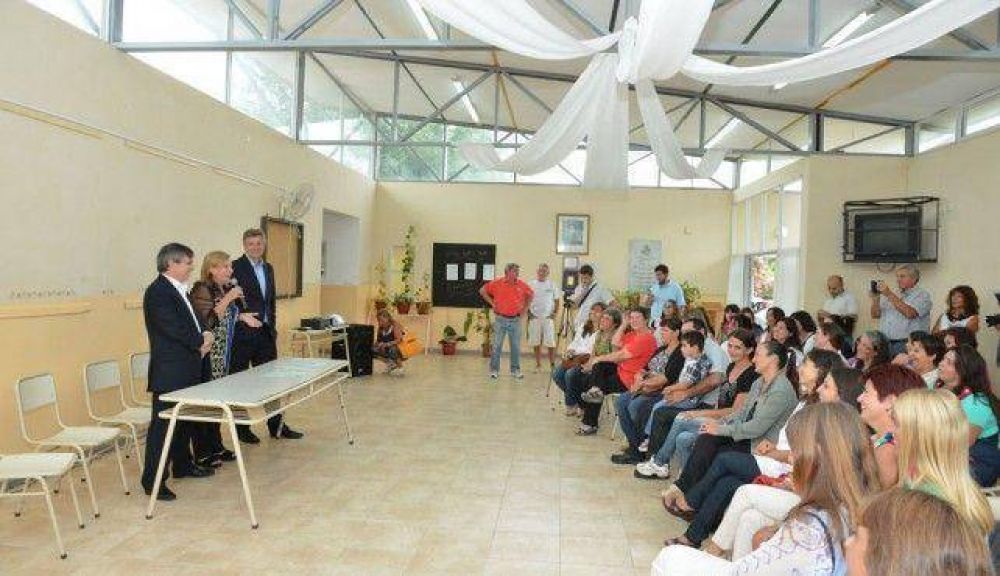 La C�mara de Diputados entreg� subsidios por inundaciones