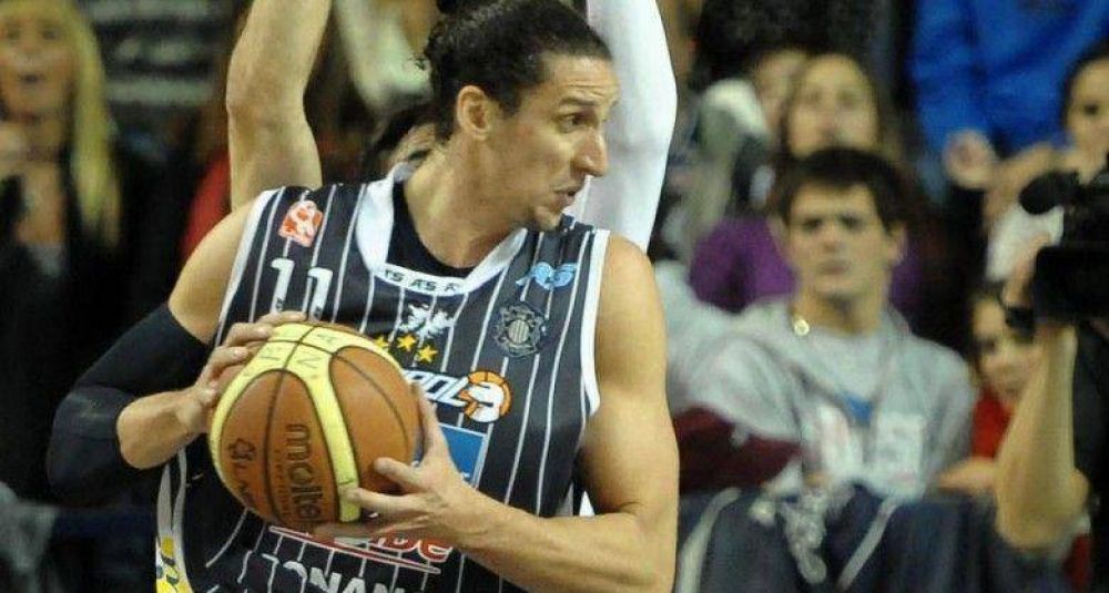 Suspendieron a Leiva por una agresi�n durante el partido con Regatas