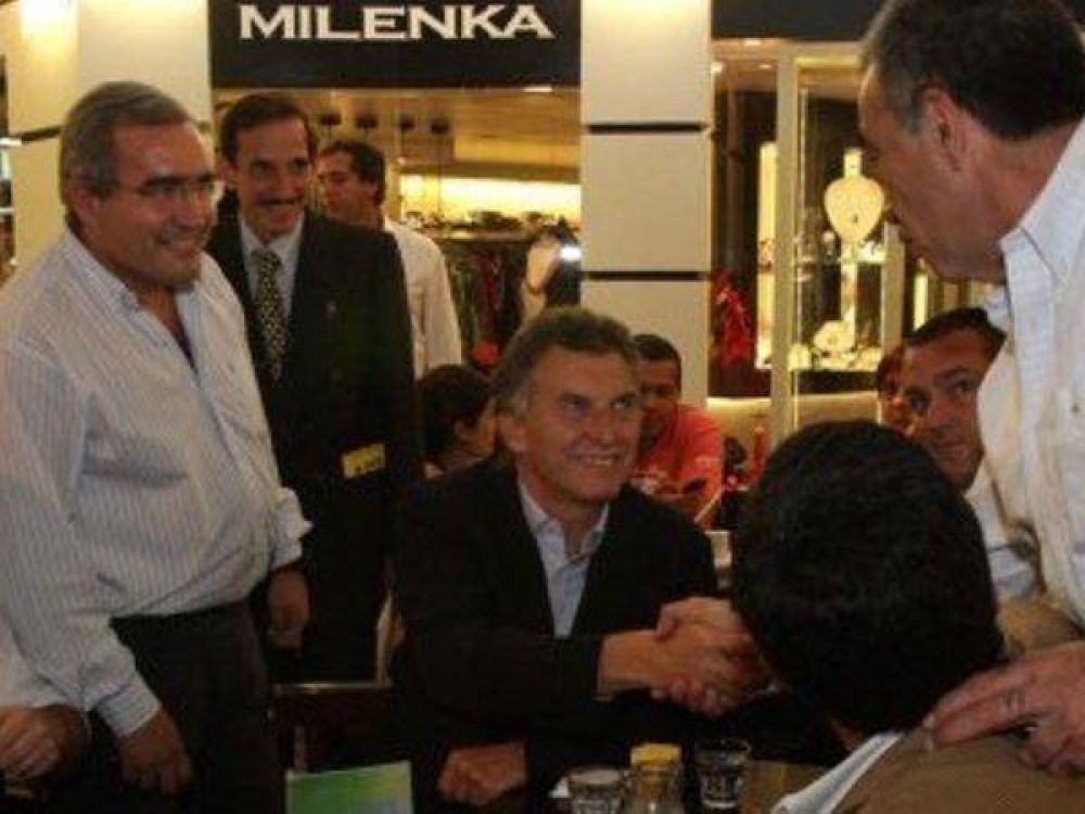 Avalancha anti-K: Macri y Cobos casi se tocan en Taf� del Valle