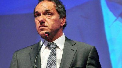 Scioli: "Si estamos unidos y juntos vamos a volver a ganar en 2015"