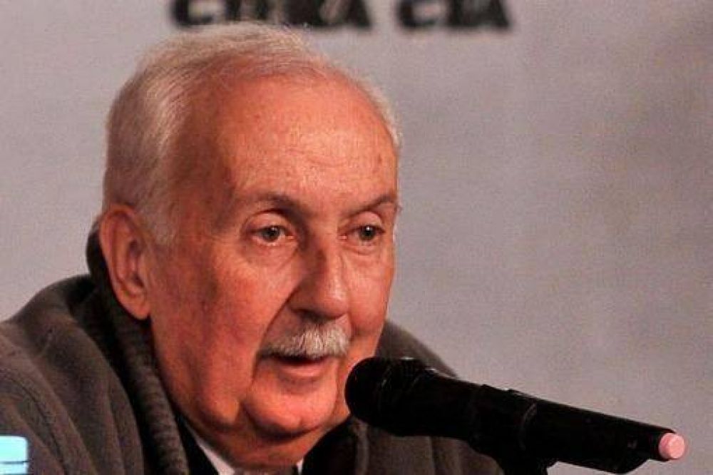 "En la Argentina se libra una batalla cultural e ideol�gica", dijo Galasso