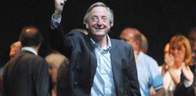 El kirchnerismo se re�ne en Ensenada